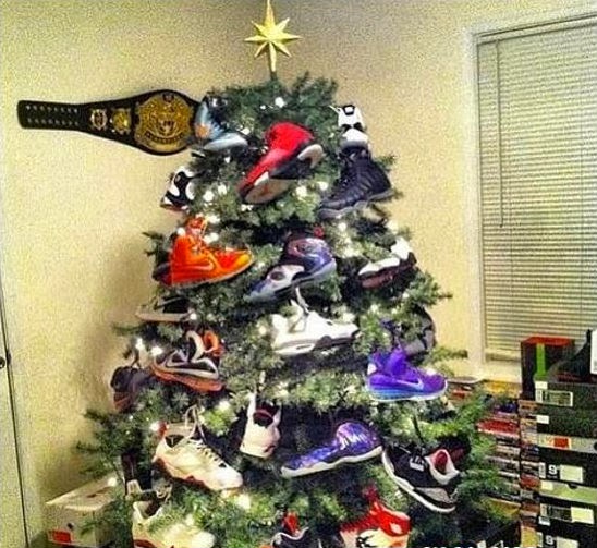 Sneaker Christmas Tree