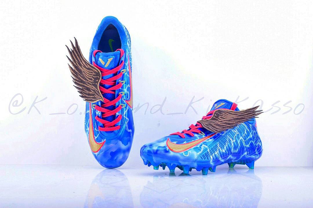 Odell Beckham Jr. wearing &#x27;Greek God&#x27; Custom Nike Cleats (2)