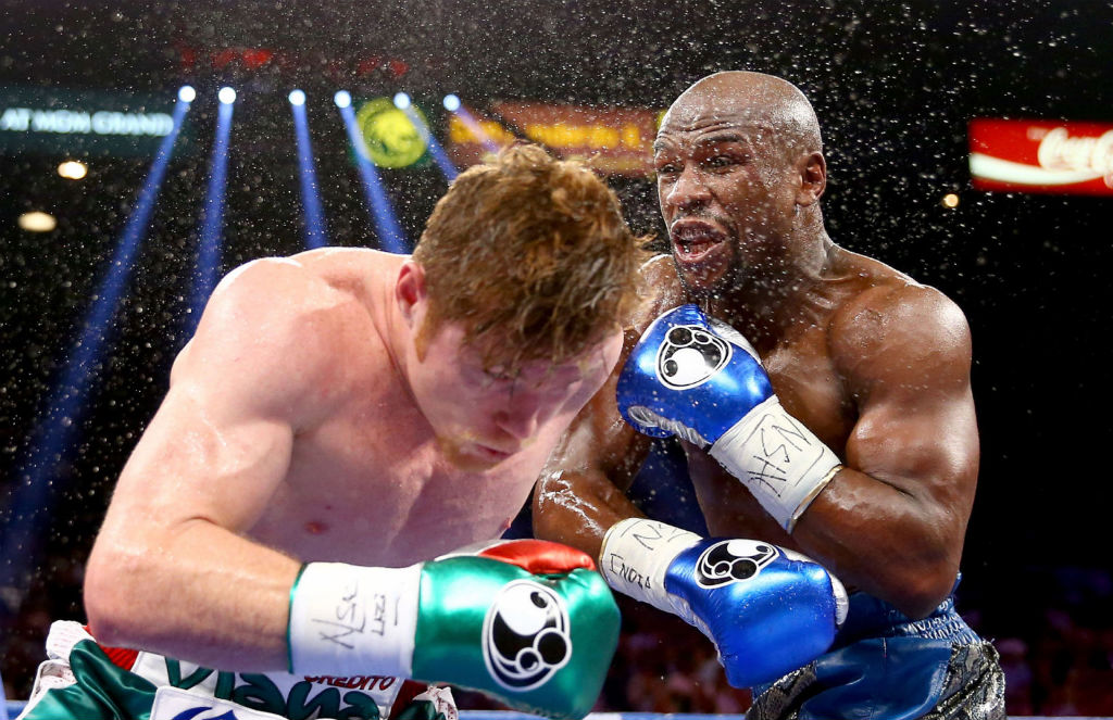 Floyd Mayweather Moves To 45-0 With Decision Over Canelo Alvarez (11)