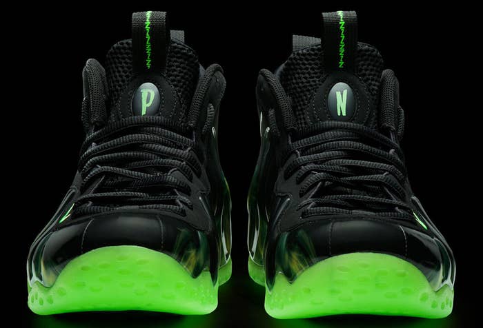 Nike Air Foamposite One ParaNorman Auction Born This Way (2)