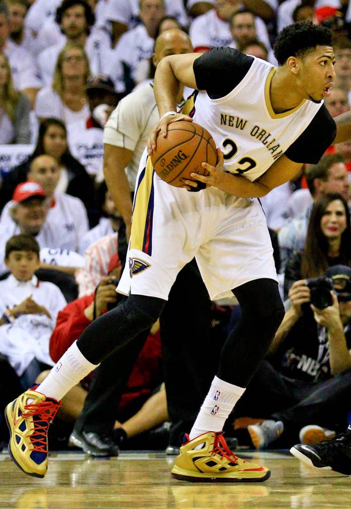 Anthony Davis wearing the Nike Air Max Hyperposite 2 in Gold (1)