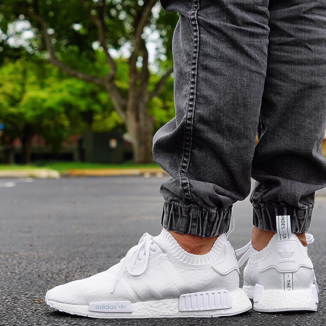 adidas NMD R1 &quot;Triple White&quot;