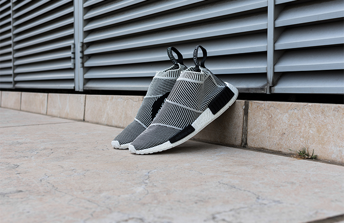 Nmd city outlet sock glow