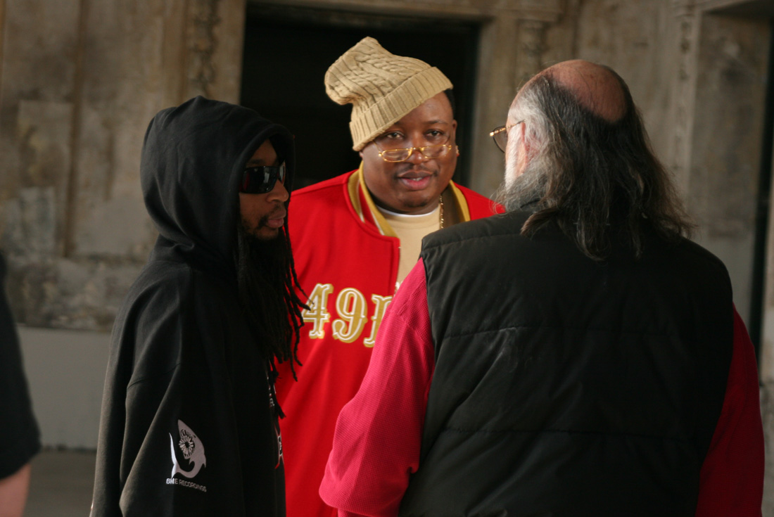 E 40 and Lil Jon on the set of the 2006 music video shoot for &quot;Tell Me When To Go&quot; in Oakland, Calif. I