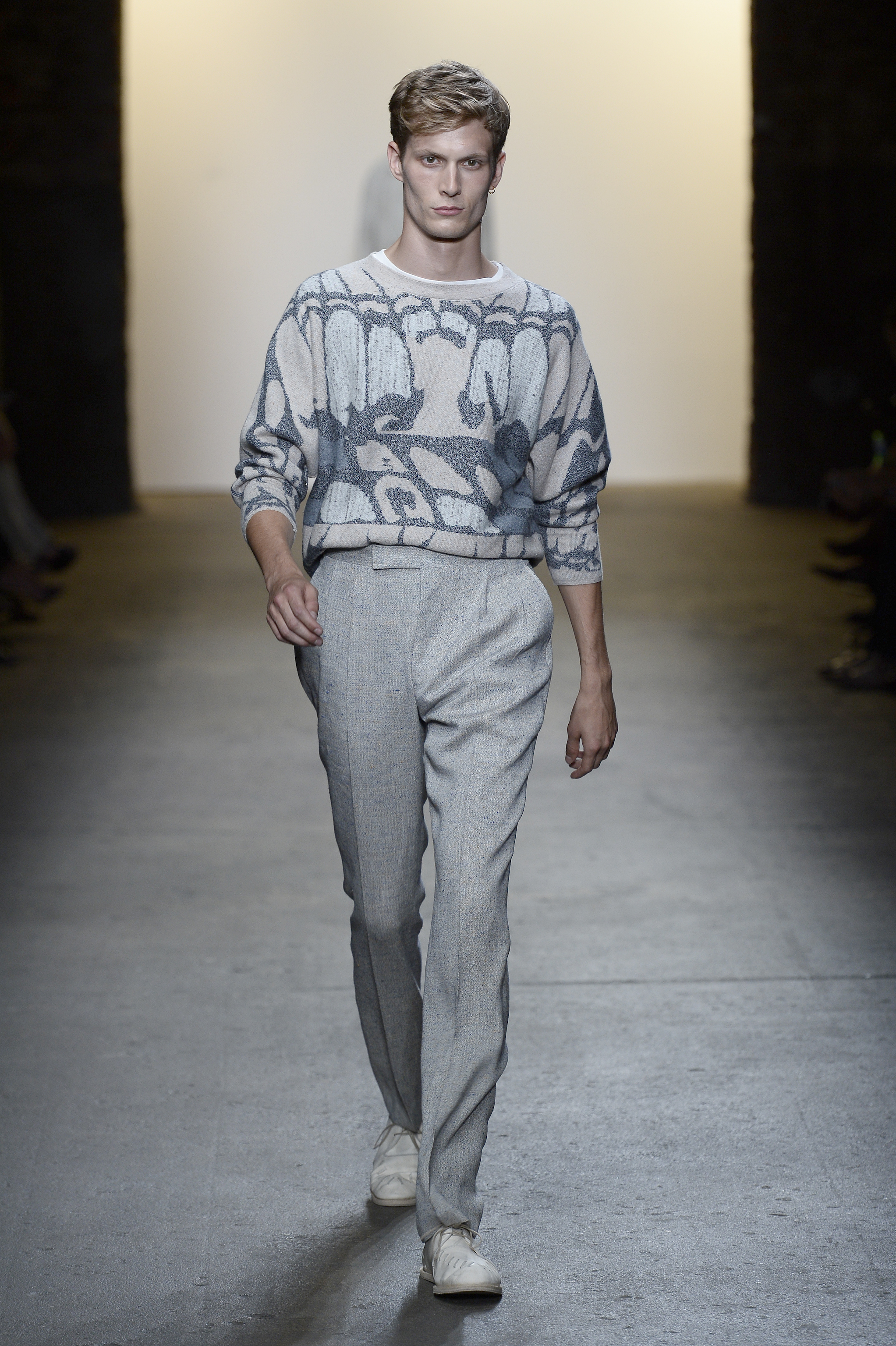 Billy Reid Keeps It Relaxed and Effortless for Spring Summer 2016