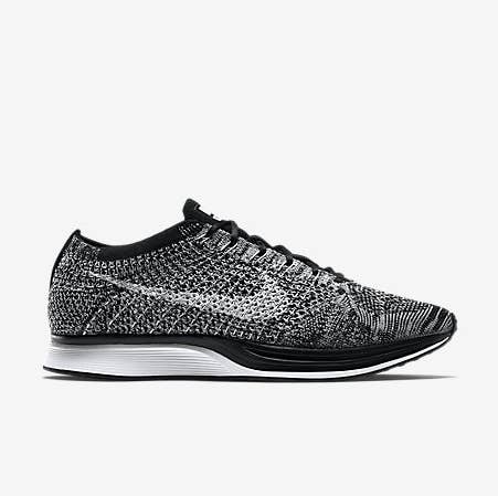 Penélope Cabaña información There Are Still a Ton of "Oreo 2.0" Nike Flyknit Racers on Nike Store |  Complex