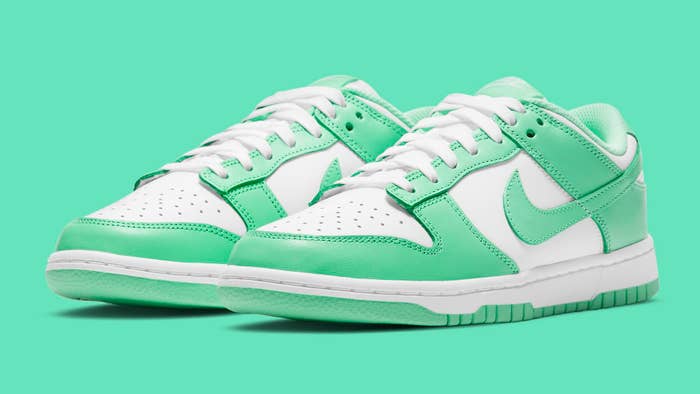 Een zin Charmant Thermisch Green Glow' Nike Dunk Low Is Releasing Mid-April | Complex