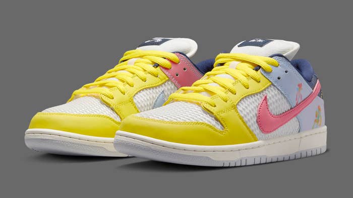 Nike SB Dunk Low &#x27;Be True&#x27; DX5933 900 Pair