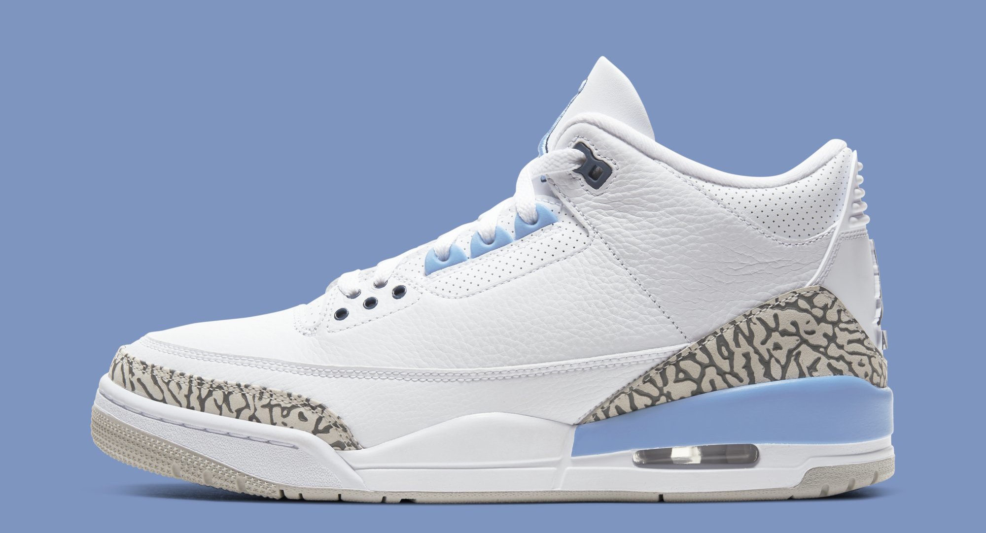 Air Jordan 3 &#x27;UNC&#x27; CT8532 104 (Lateral)