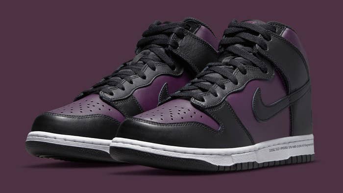 Fragment Design x Nike Dunk High 'Black' DJ0382-600 Pair