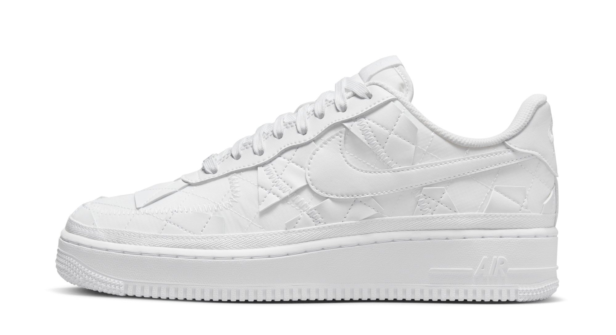 Billie Eilish x Nike Air Force 1 Low &#x27;White&#x27; DZ3674-100 (Lateral)