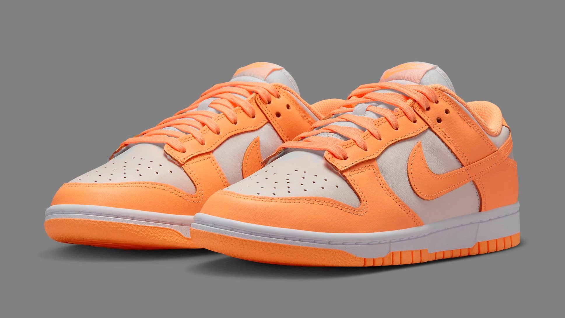 Detailed Look at the 'Peach Cream' Nike Dunk Low