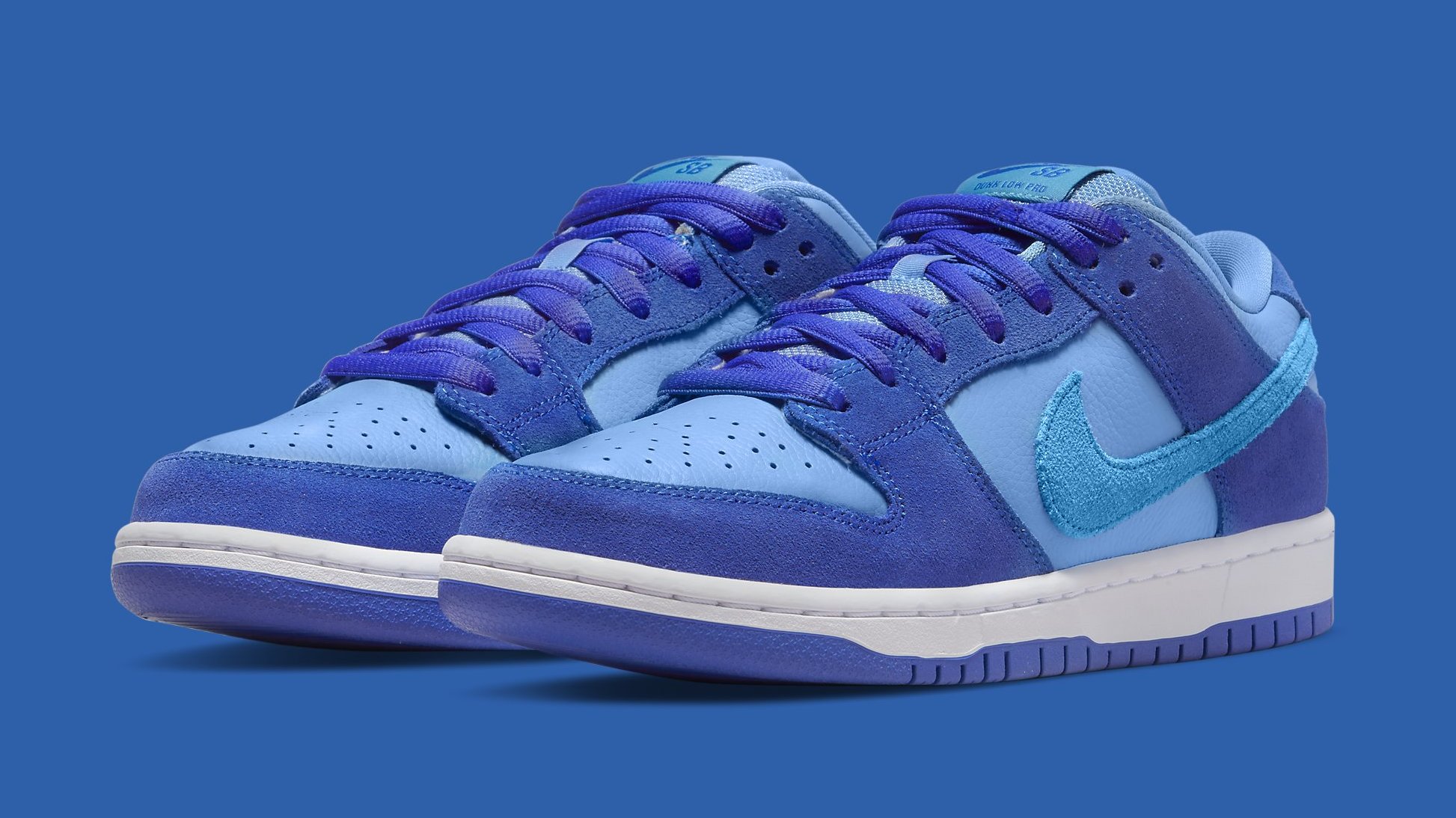 Official Look at the 'Blue Raspberry' Nike SB Dunks | Complex