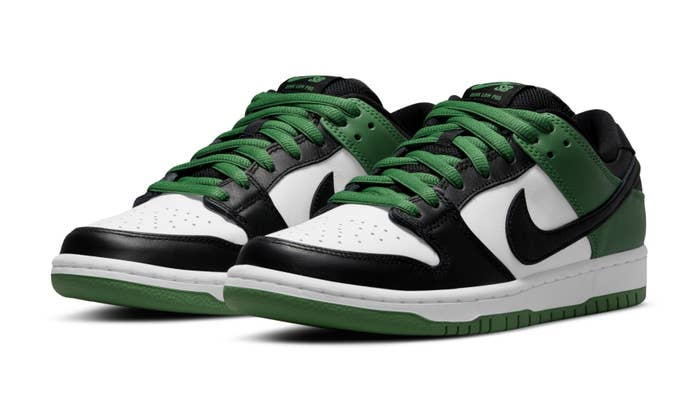 Nike SB Dunk Low &#x27;Classic Green&#x27; BQ6817-302 Pair