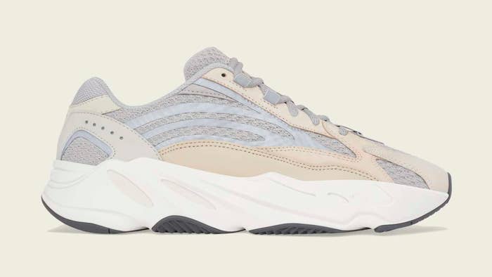 Adidas Yeezy Boost 700 V2 &#x27;Cream&#x27; GY7924 Lateral
