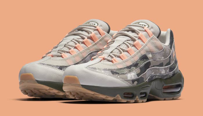 Nike Air Max 95 &#x27;Desert Camo&#x27; AQ6303 001 (Pair)