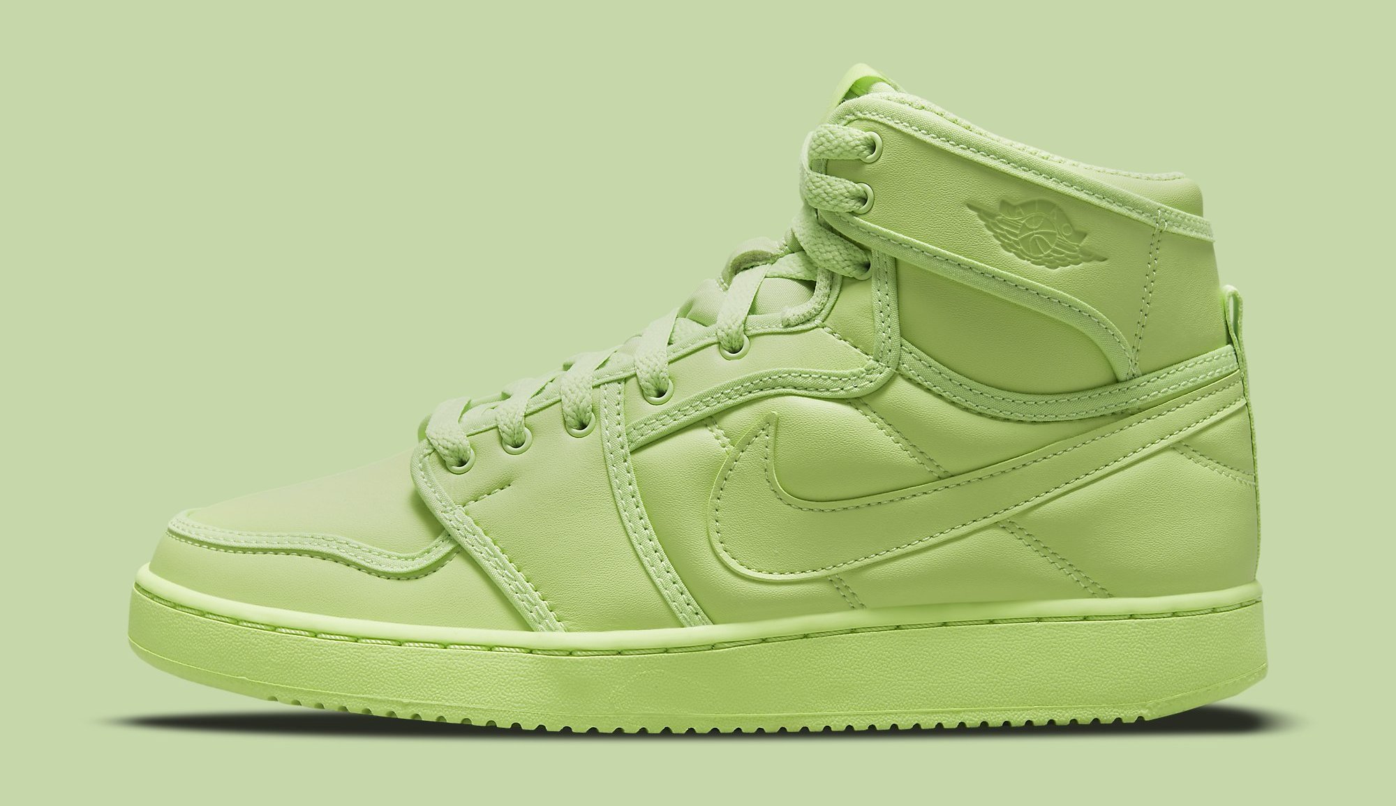 Billie Eilish x Air Jordan 1 KO &#x27;Ghost Green&#x27; DN2857-330 (Lateral)