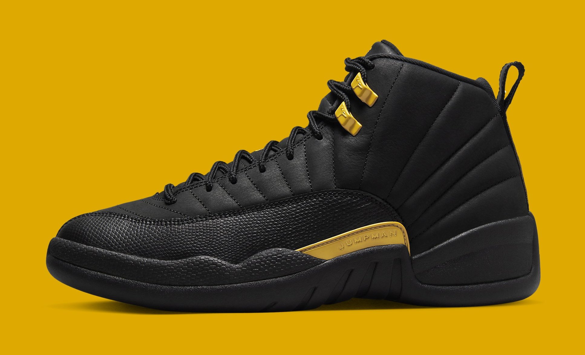 Air Jordan 12 Retro &#x27;Black Taxi&#x27; CT8013 071 Lateral