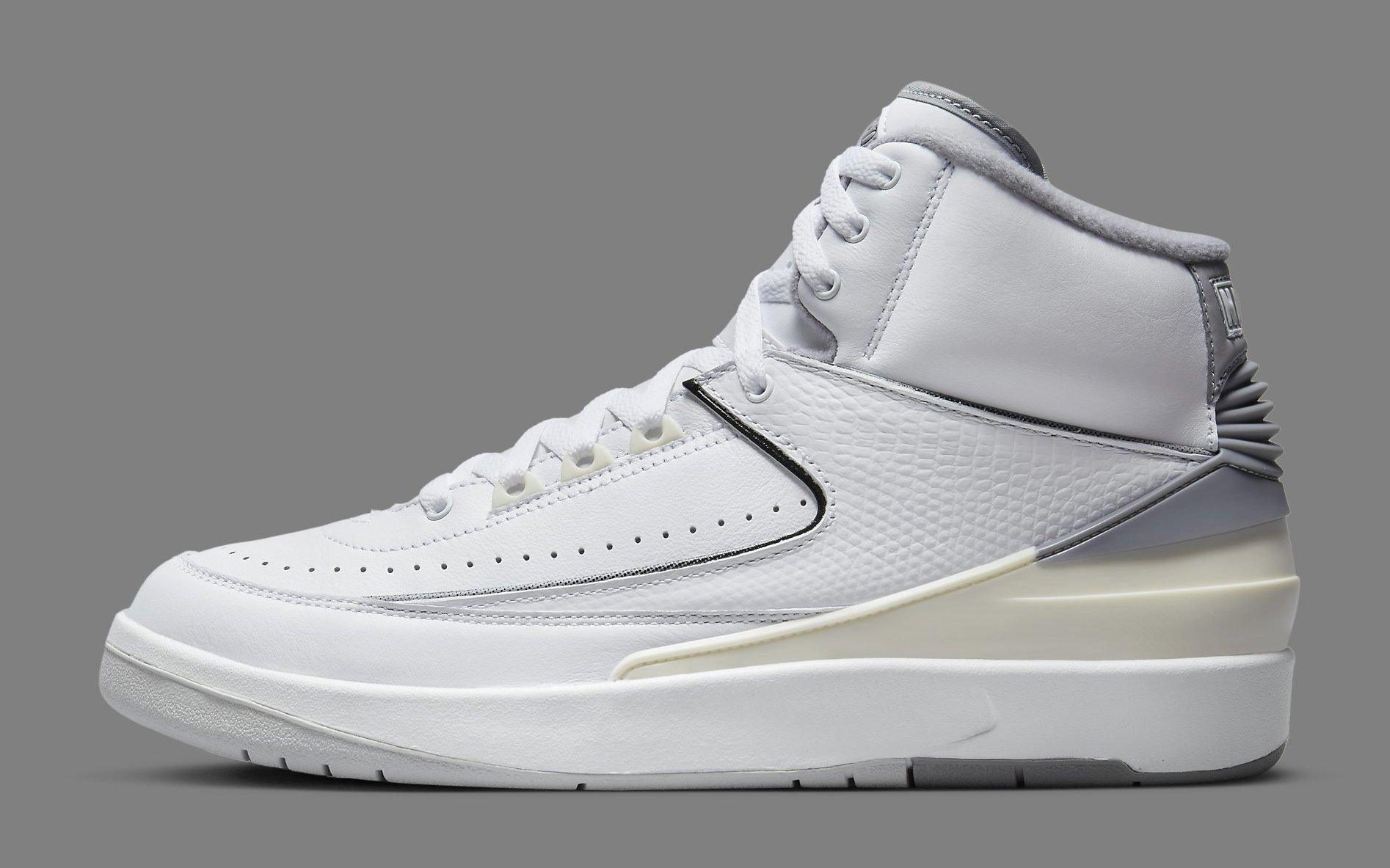 Air Jordan 2 &#x27;Cement Grey&#x27; DR8884 100 Lateral