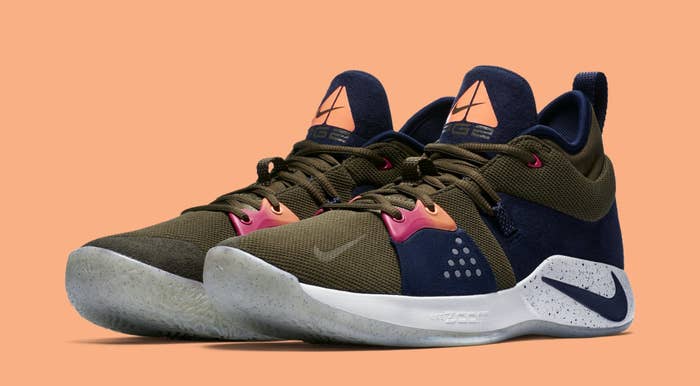 Nike PG2 &#x27;Olive Canvas/Obsidian Light Silver&#x27; (Pair)