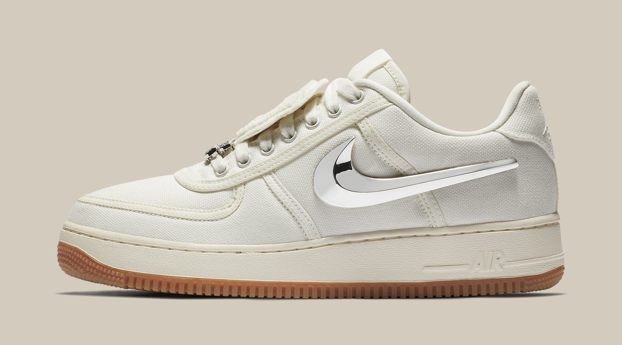 Travis Scott x Nike Air Force 1 Low &#x27;Sail&#x27; AQ4211 101 (Lateral)