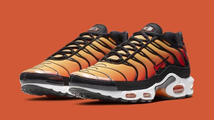 Nike Air Max Plus &#x27;Sunset&#x27; BQ4629 001 (Pair)