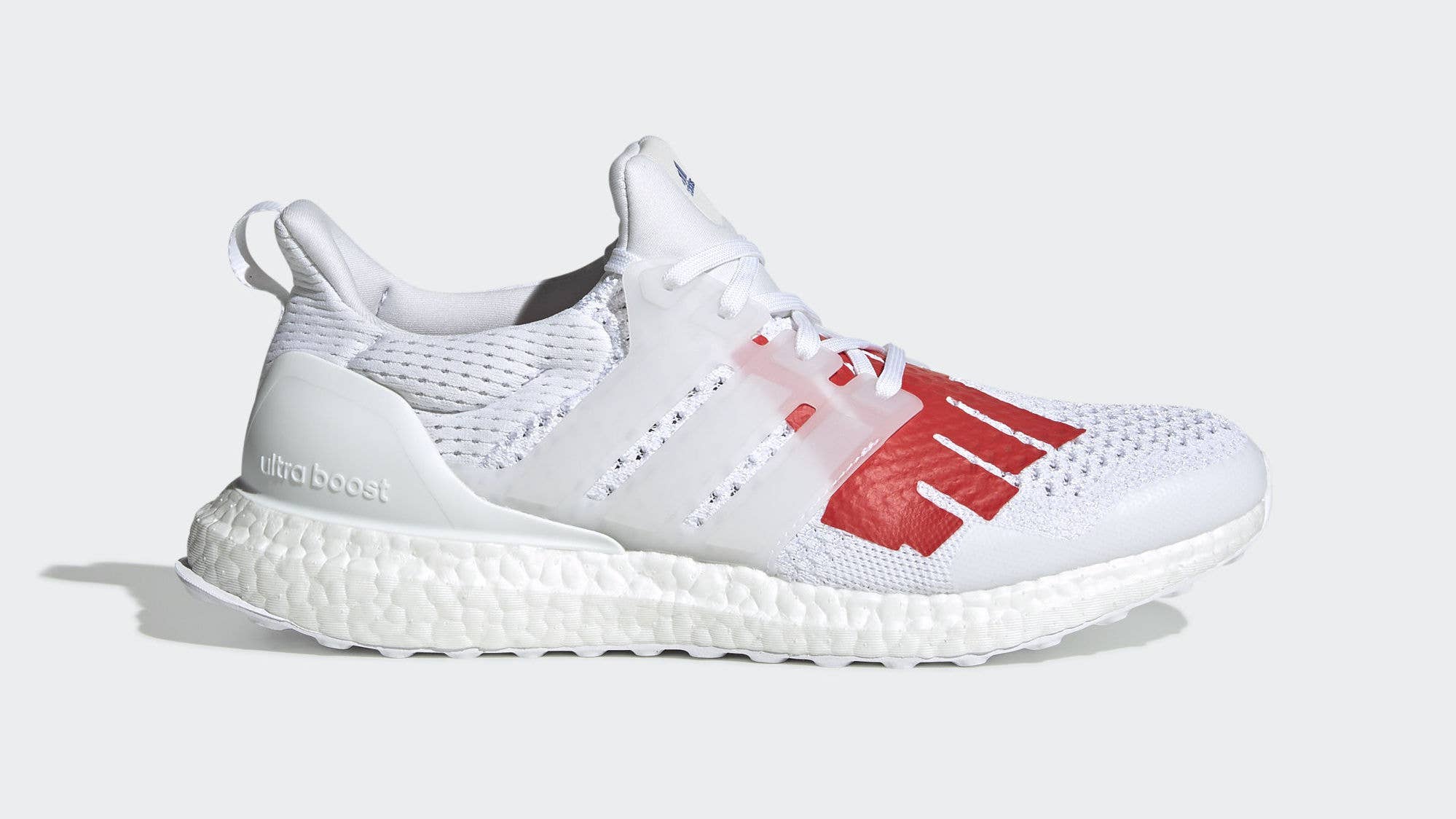 Undefeated x Adidas Ultra Boost EF1968 (Lateral)