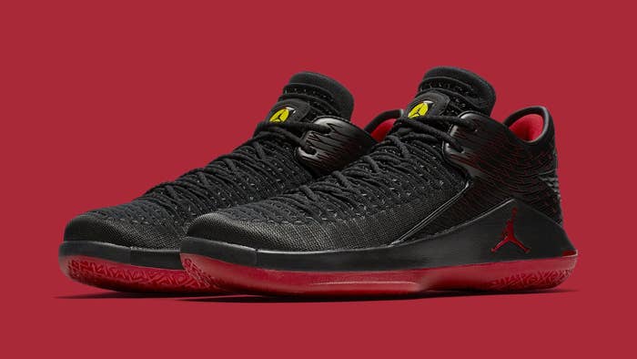 Air Jordan 32 Low &#x27;Last Shot&#x27; AH3347 003 (Pair)