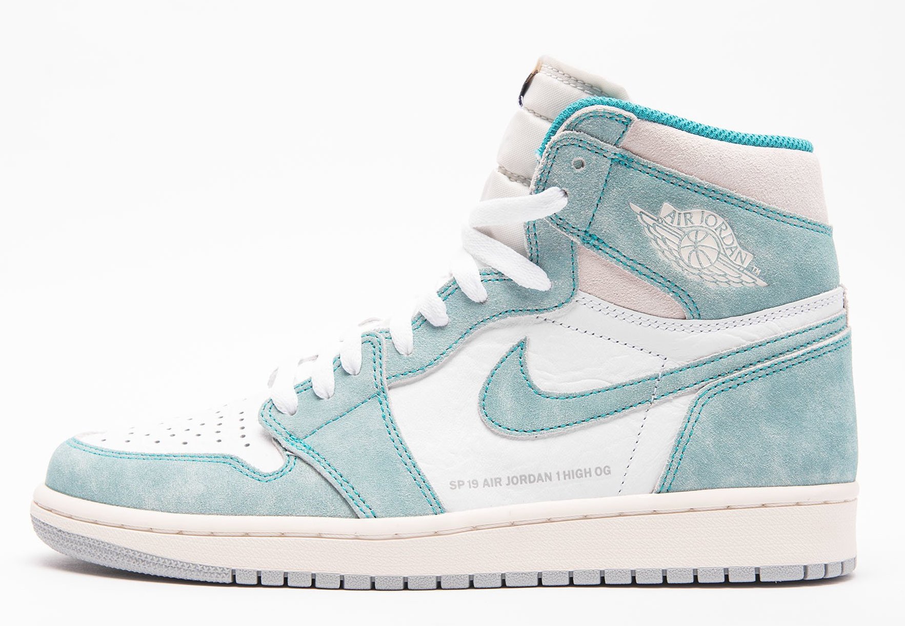 These Vintage-Inspired Air Jordan 1s Drop Next Month | Complex