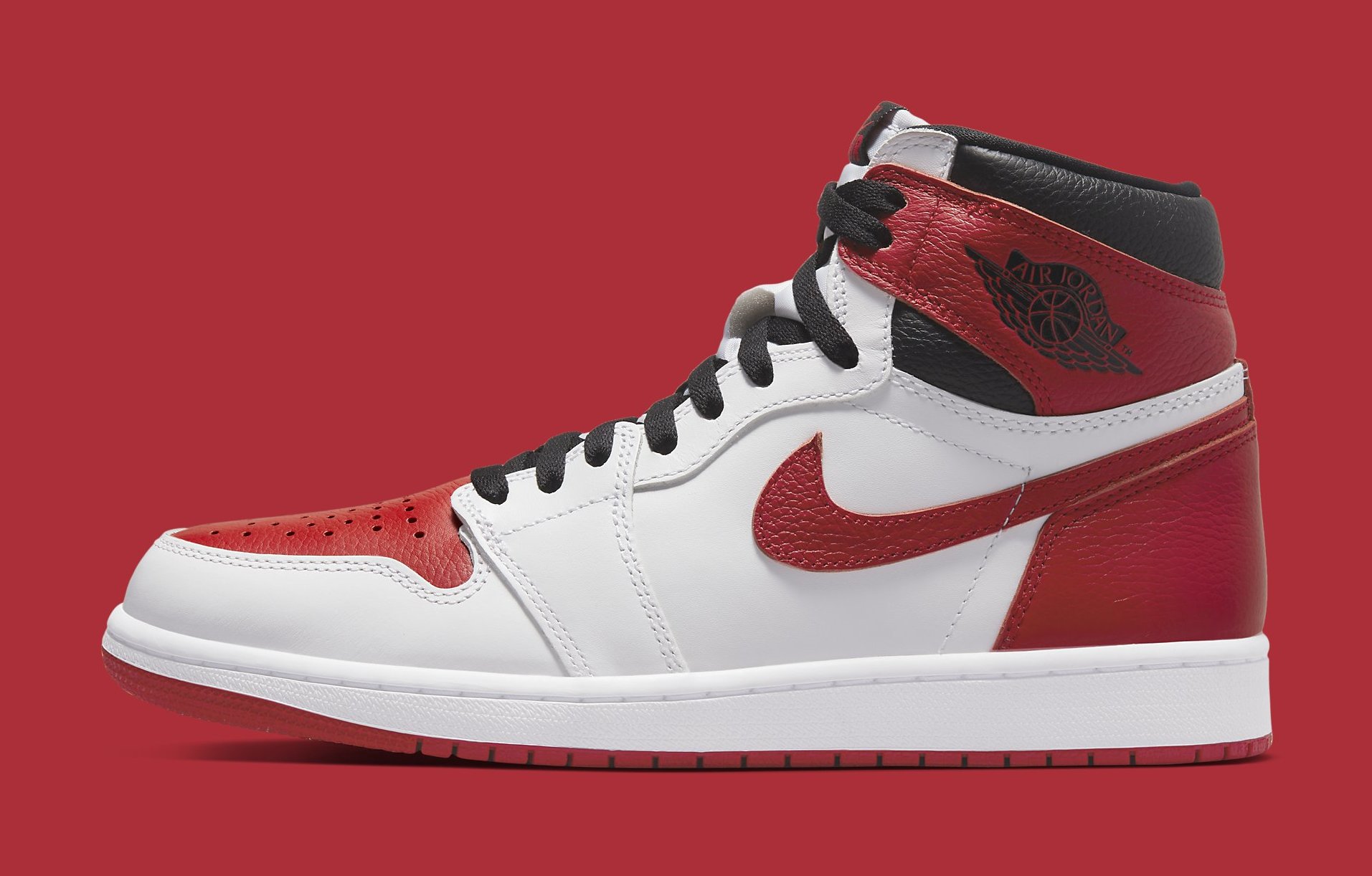 Air Jordan 1 High &#x27;Heritage&#x27; 555088 161 Lateral