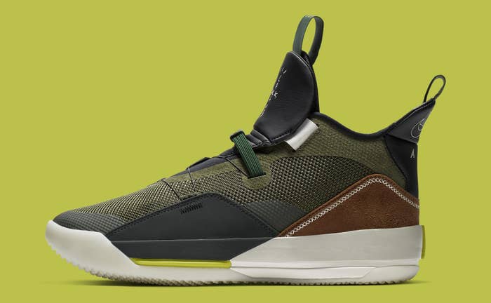 Travis Scott x Air Jordan 33 NRG &#x27;Army Olive/Black Ale Brown Sail&#x27; CD5695 300 (Lateral)