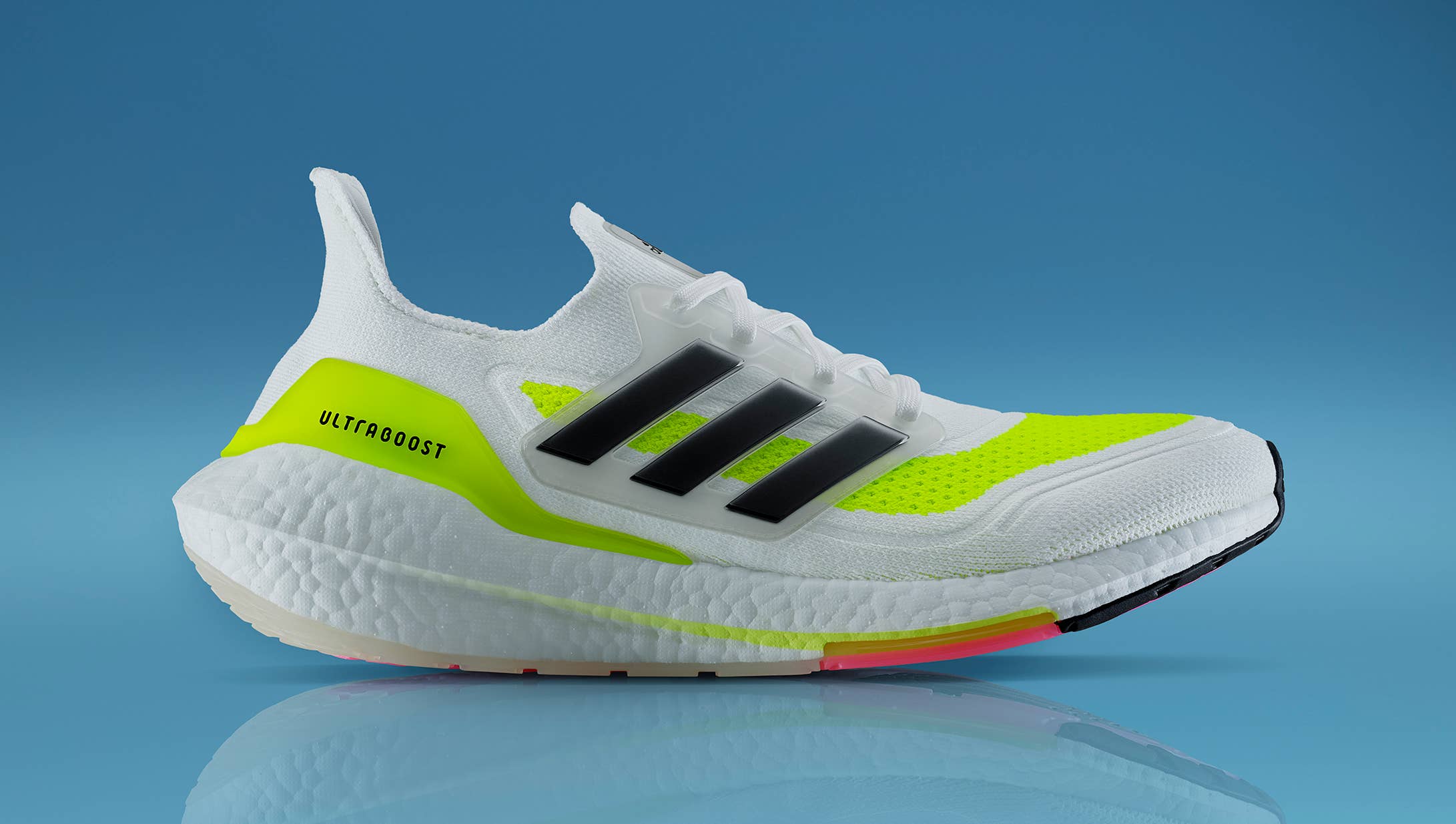 Adidas Ultra Boost 21 Lateral