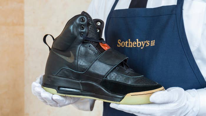 Nike Air Yeezy 1 Grammy Sample