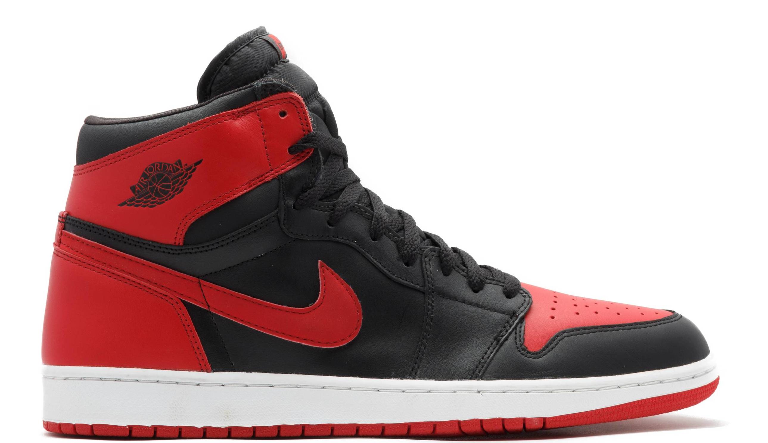 Men's jordan black store and red shoes