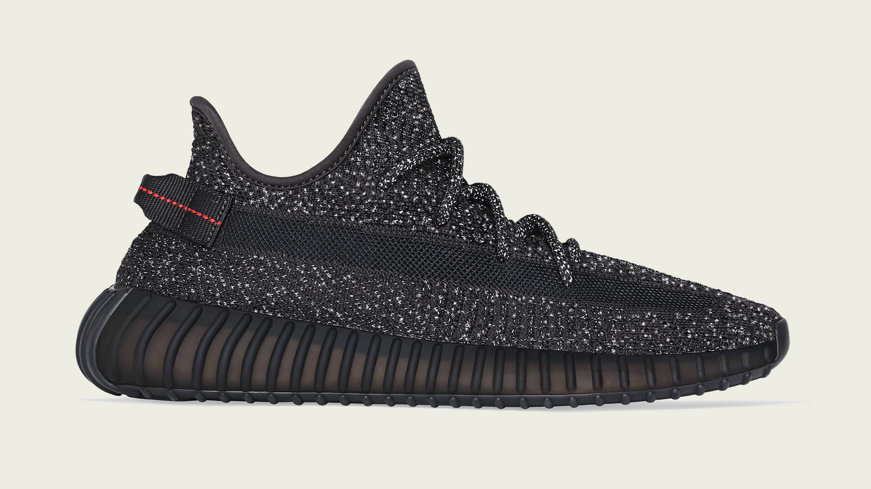 Adidas Yeezy Boost 350 V2 'Black Reflective' (Lateral)