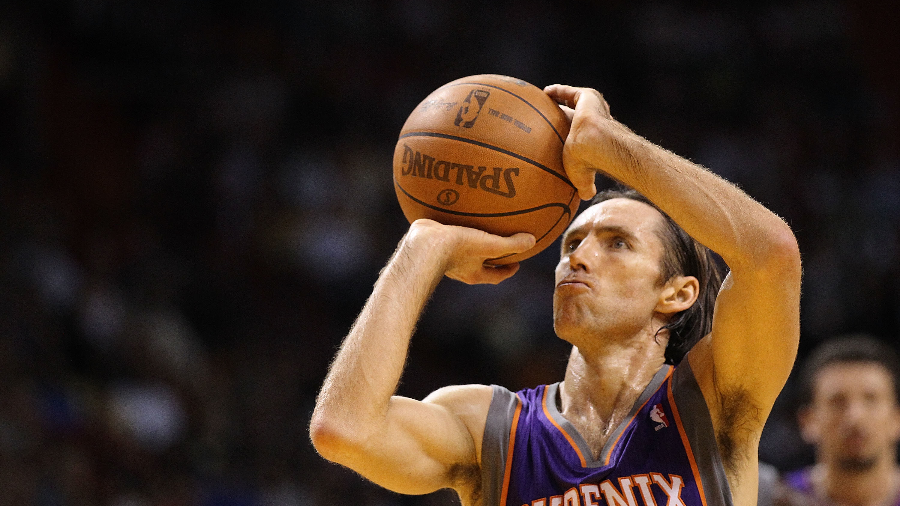 Steve Nash of the Phoenix Suns shooting a free throw