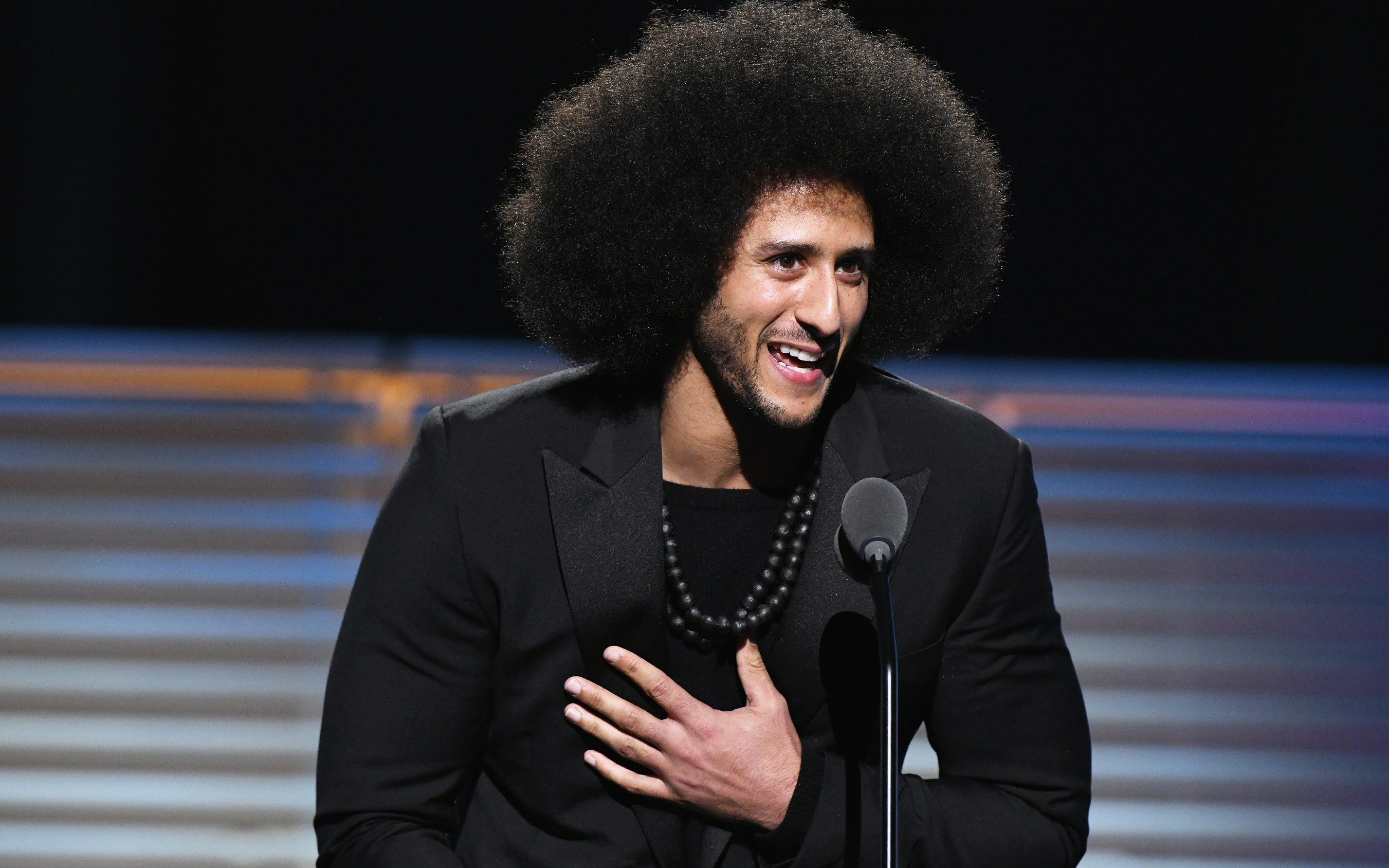 Adidas Wants To Give Colin Kaepernick An Endorsement Deal If He Returns To  NFL