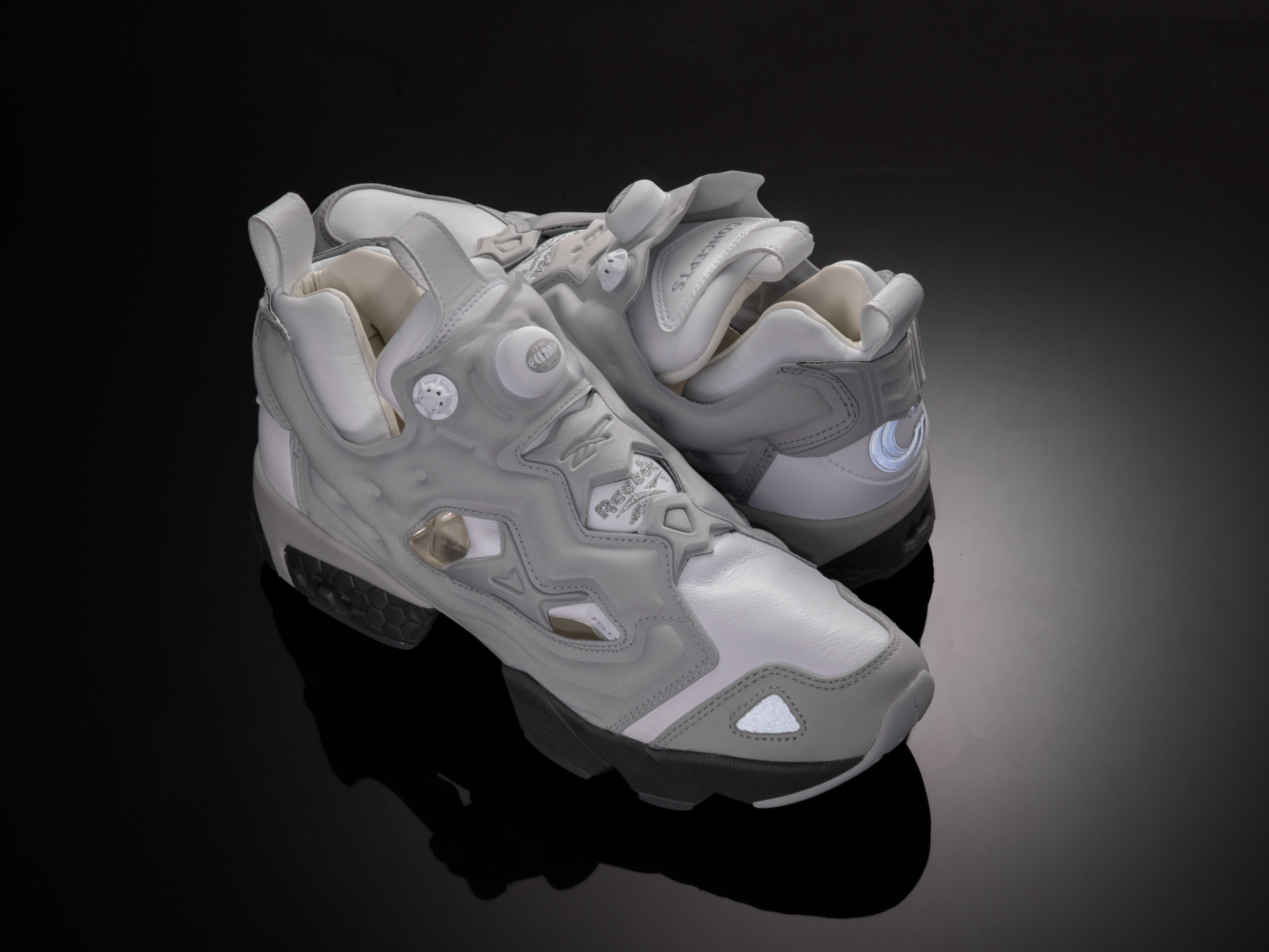 altijd Assimileren En team Concepts Is Paying Homage to One of Reebok's Rarest Sneakers | Complex