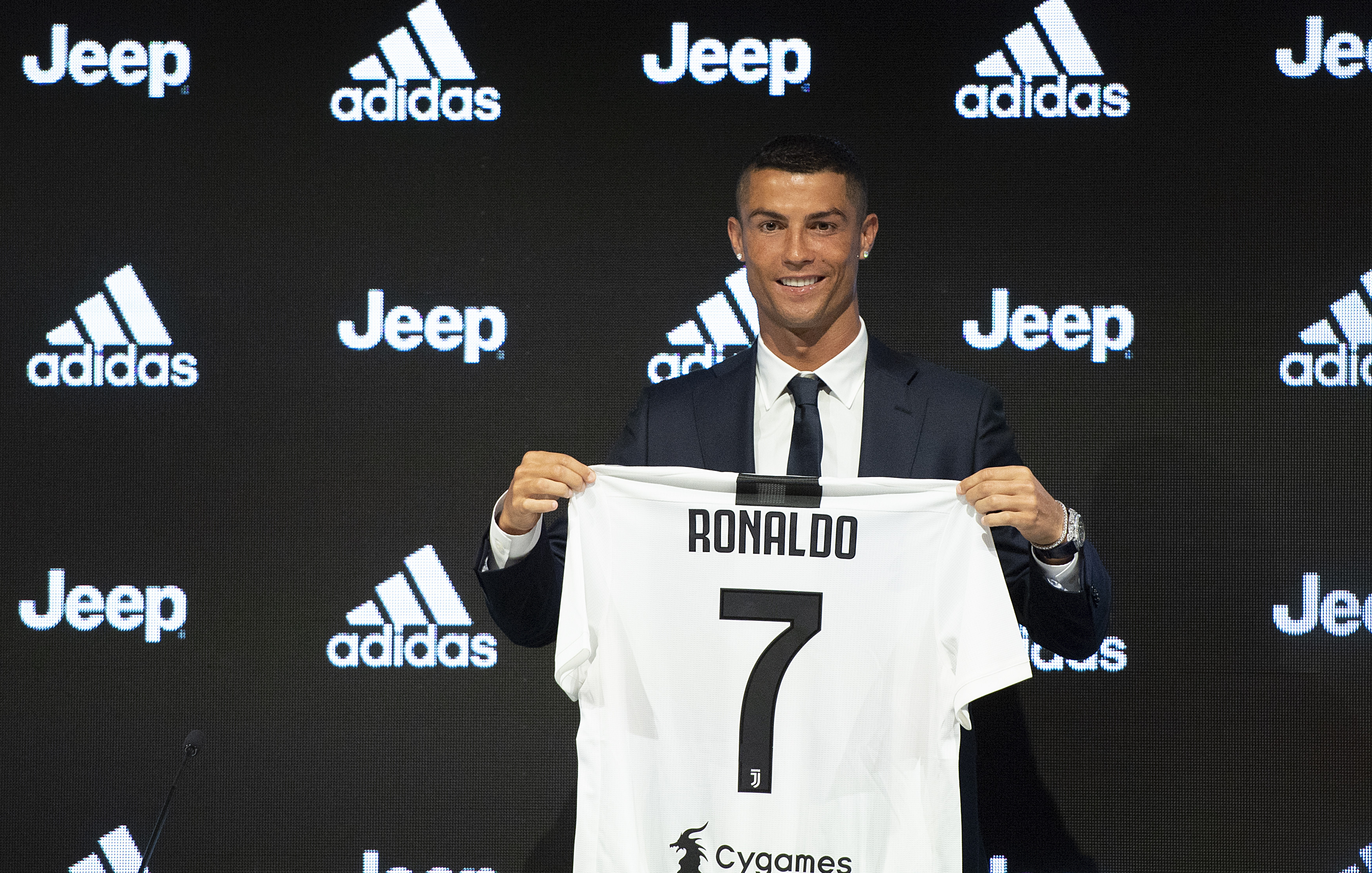 Adidas Sold $60 Million Worth of Ronaldo Jerseys in 24 Hours