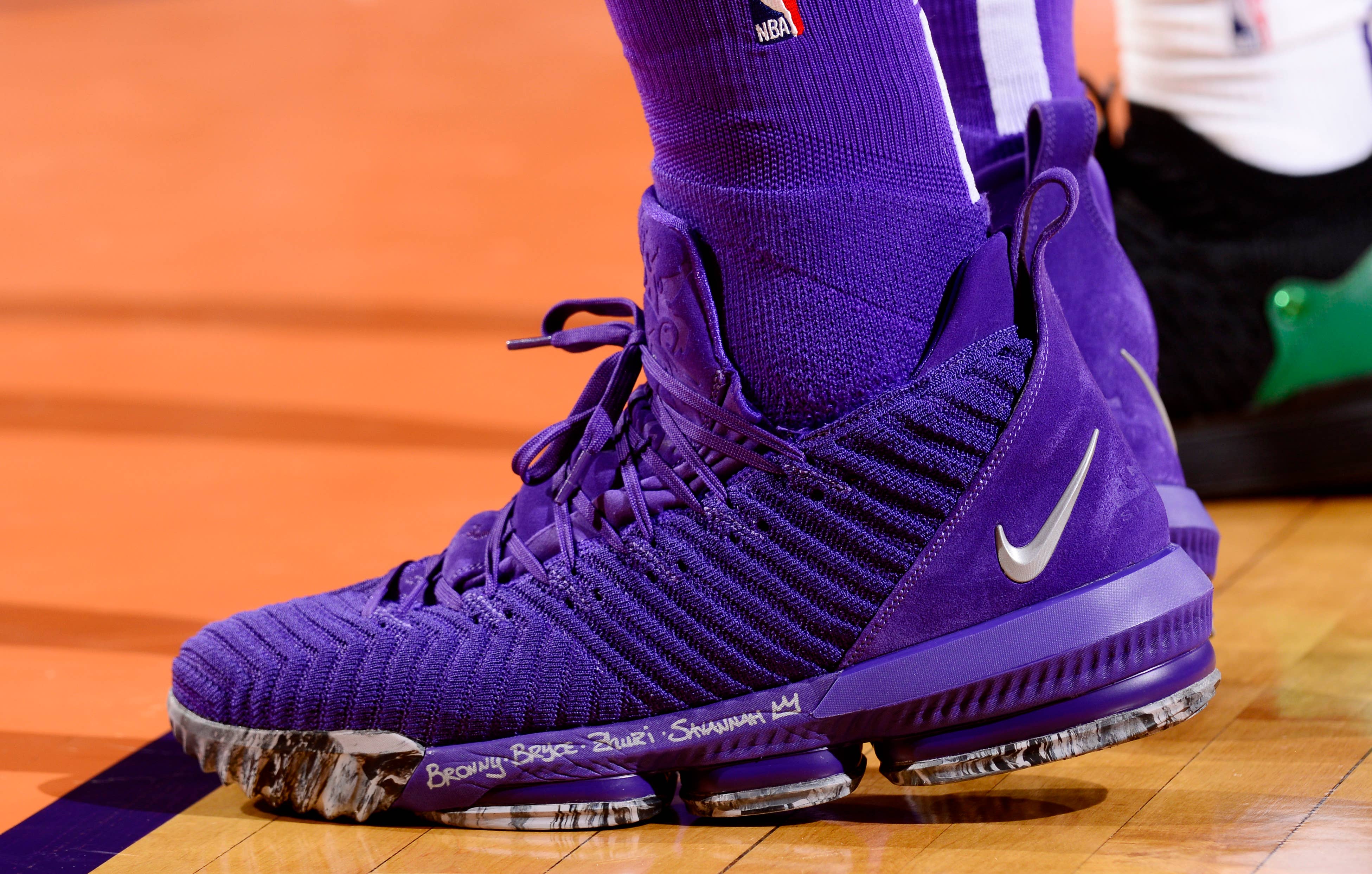 SoleWatch: LeBron James Debuts All-Purple LeBron 16s