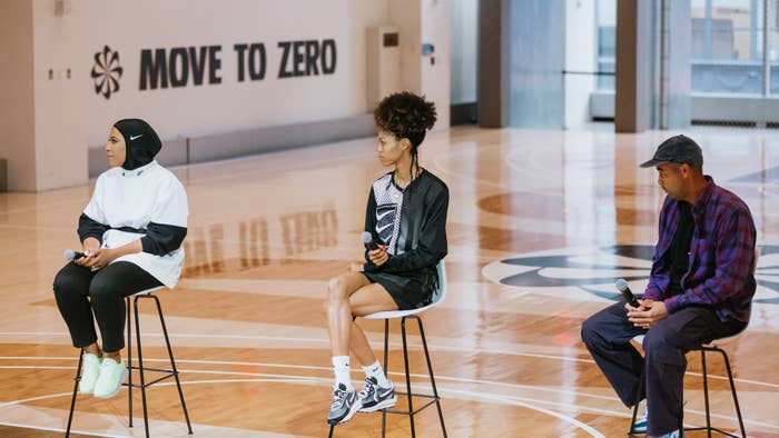 Nike Move to Zero Panel