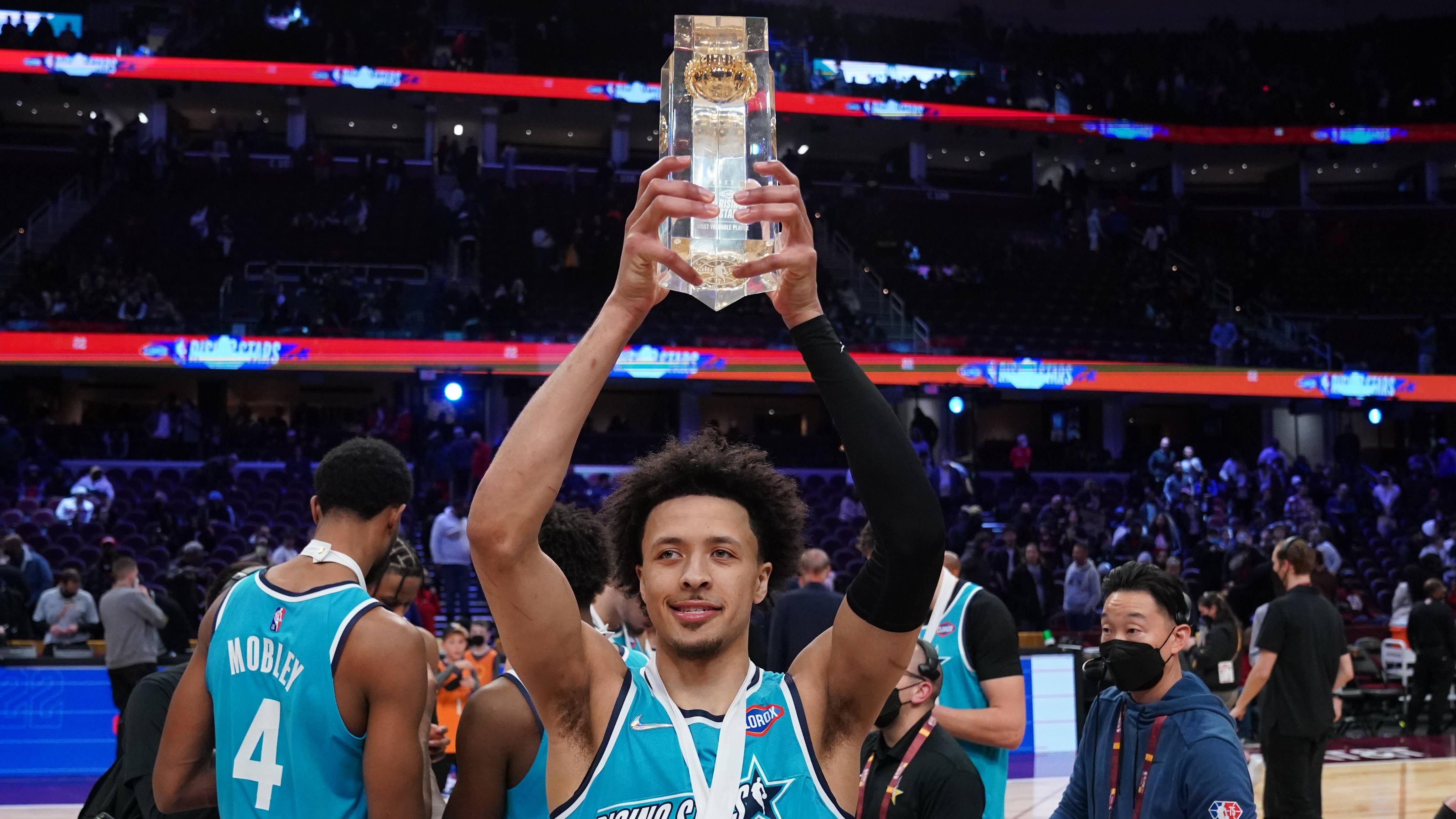 Dyson Daniels and Team Barry win Rising Stars Challenge at NBA All-Star 2022