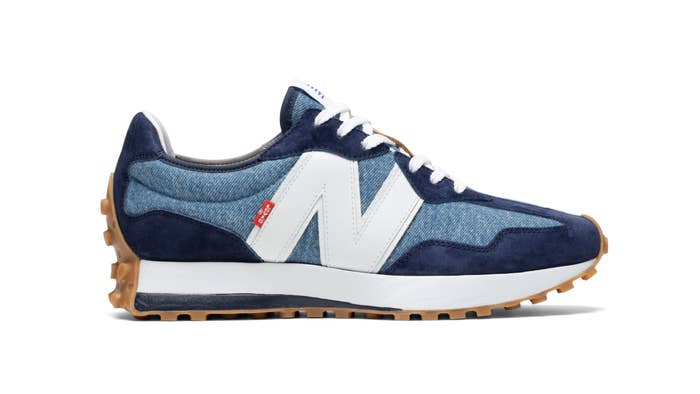 Levi&#x27;s x New Balance 327 &#x27;Indigo&#x27; Lateral