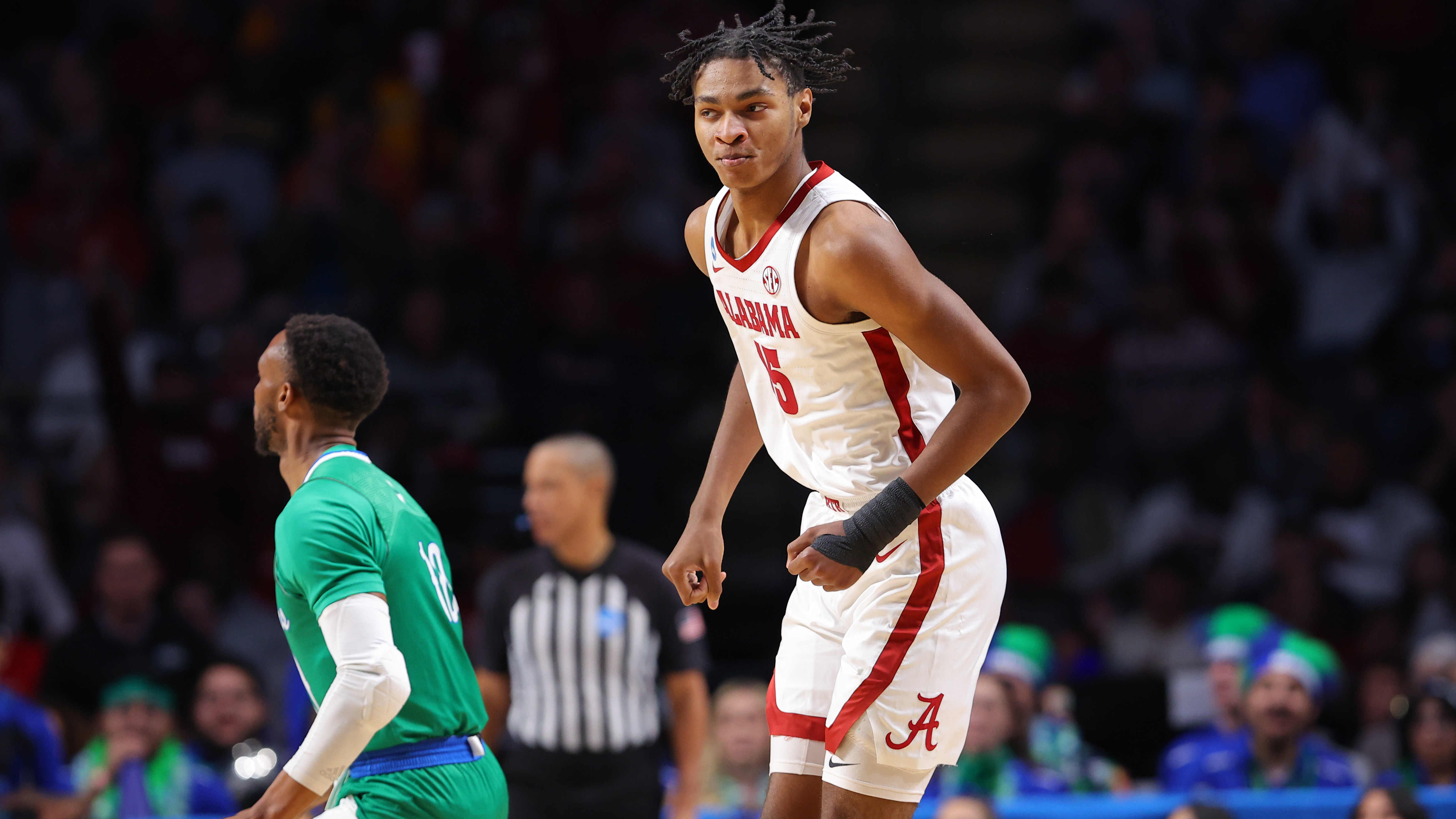 Noah Clowney during the NCAA Tournament for Alabama