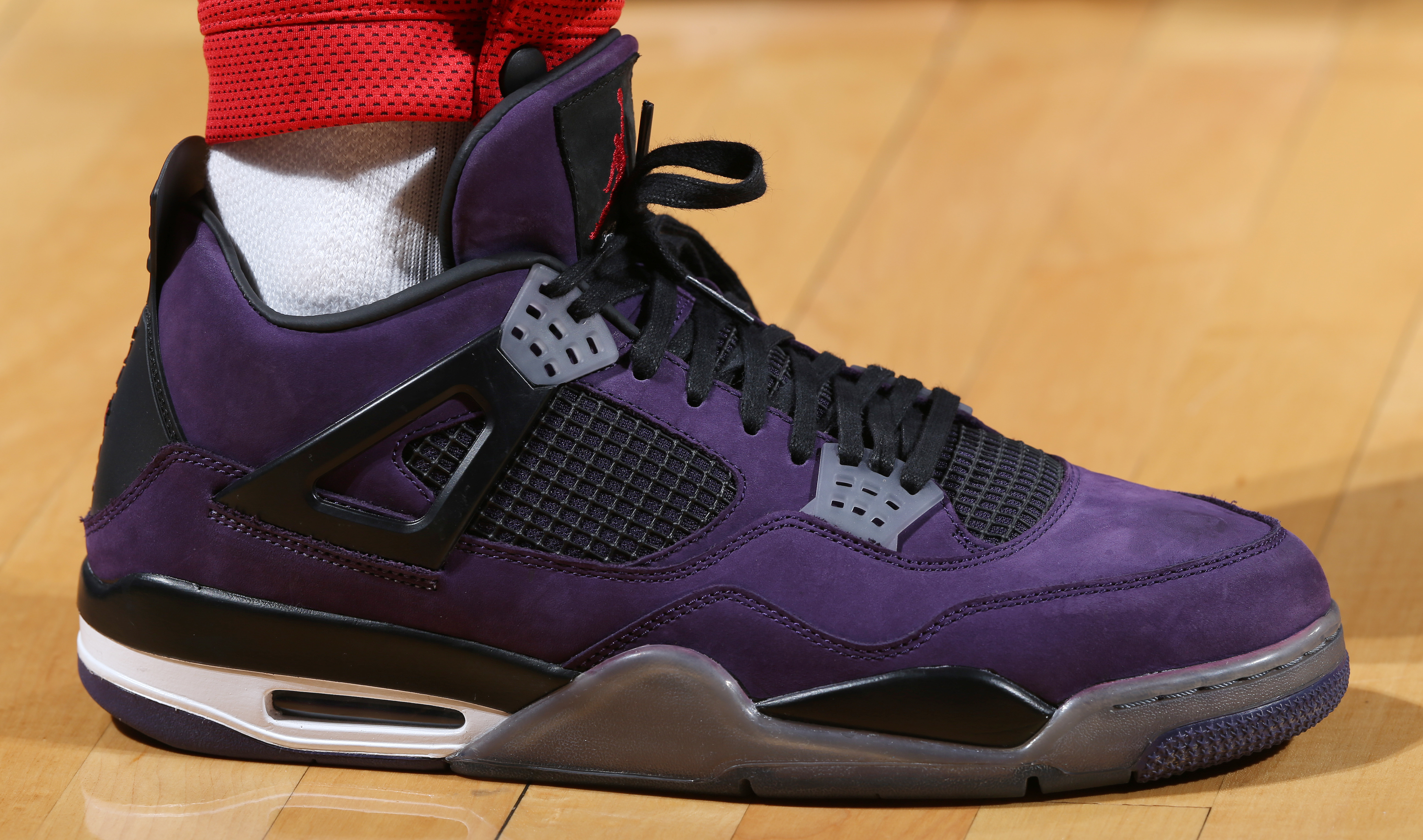 NBA's Biggest Sneakerhead Surprises Fans by Wearing Unreleased Travis Scott  x Air Jordan 4 Kicks on the Court