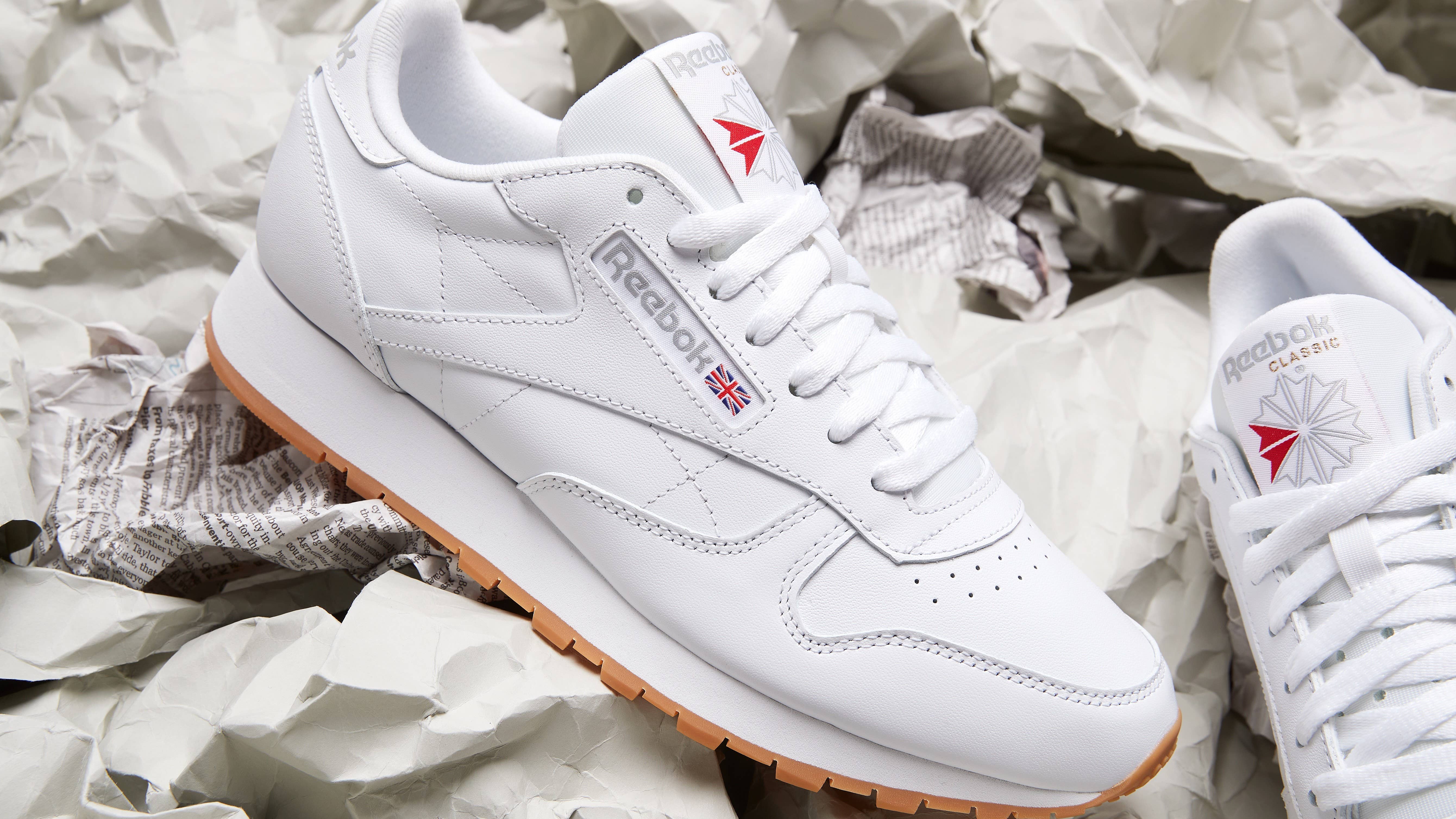 Reebok Classic Leather in white and gum