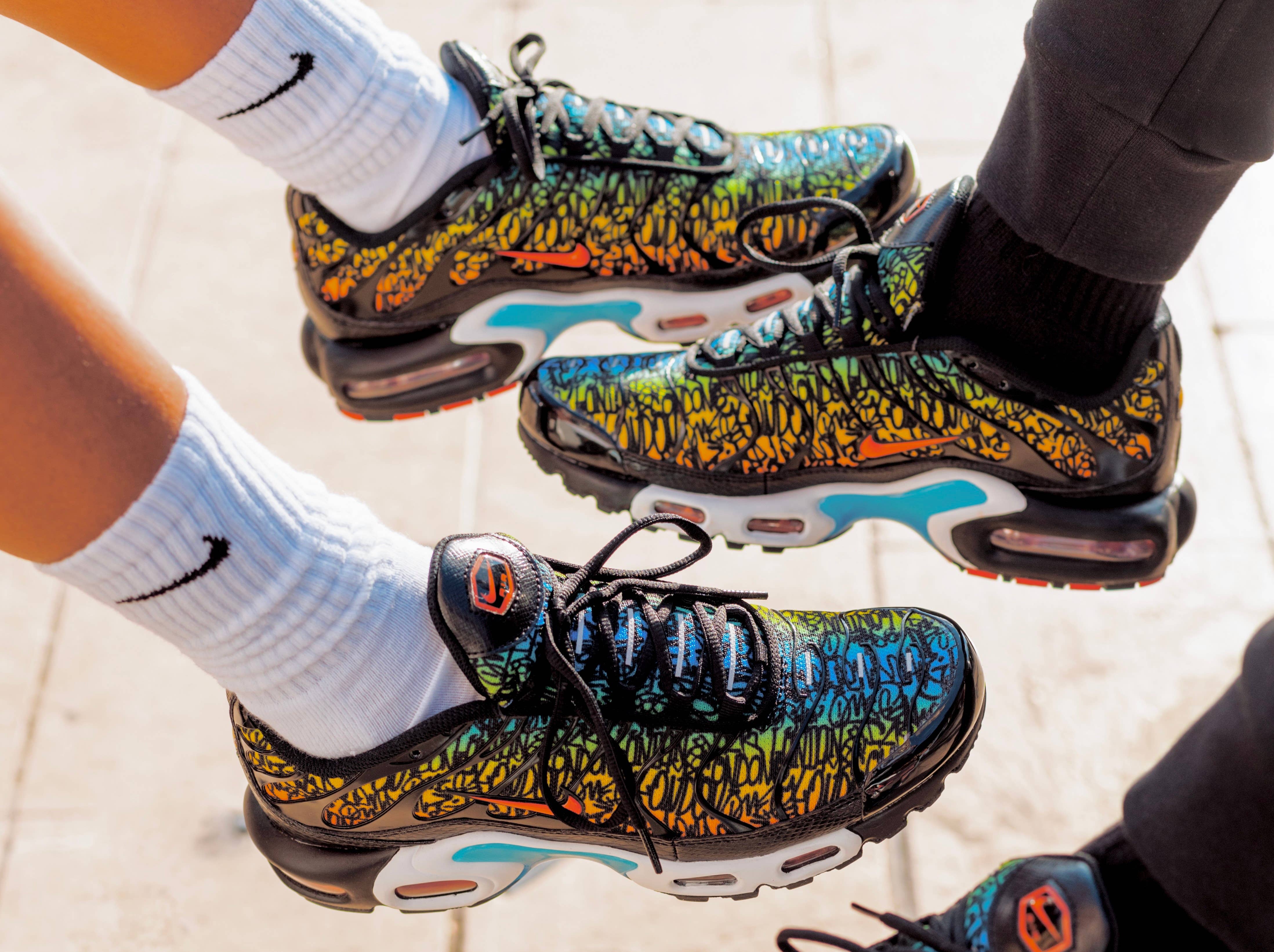 Nike's Air Max Plus Releases In Light Retro