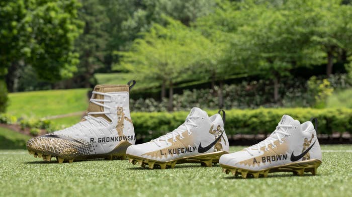 Madden x Nike &#x27;99 Club&#x27; Custom Cleats