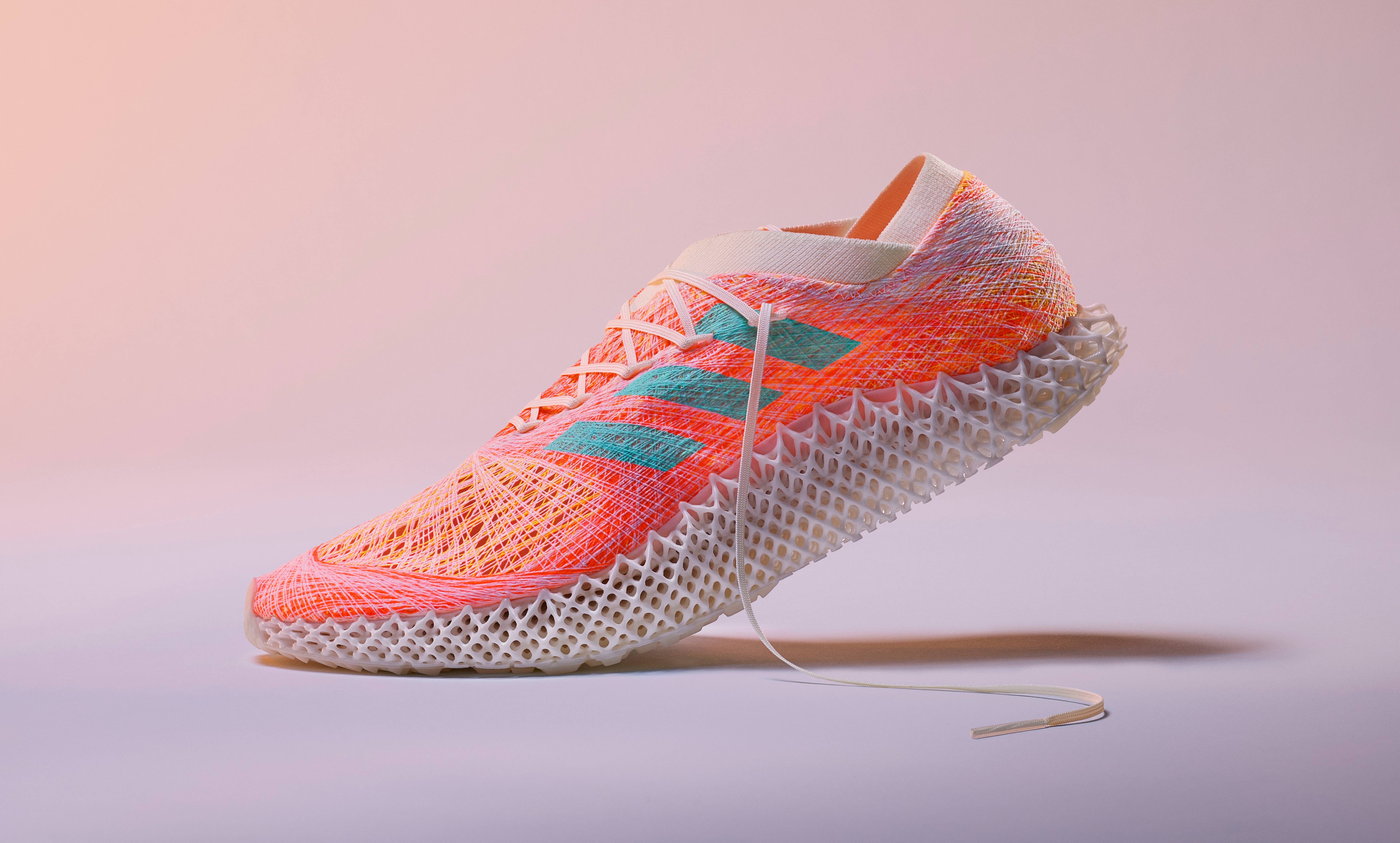 Adidas Futurecraft Strung (Lateral)