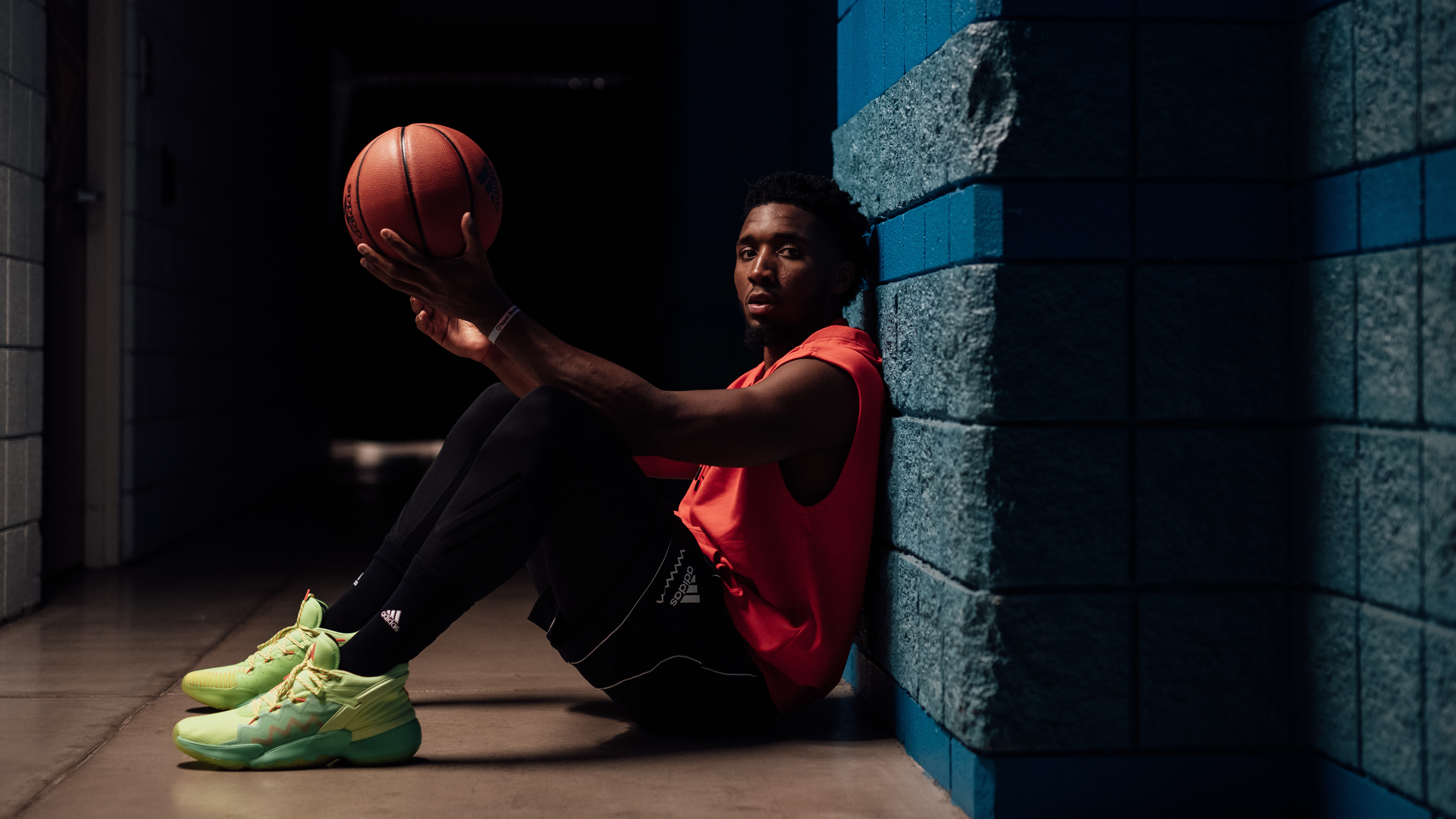 Which NBA players have an Adidas shoe contract? Donovan Mitchell